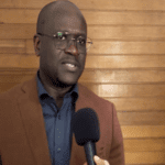 overlegt over economische impac