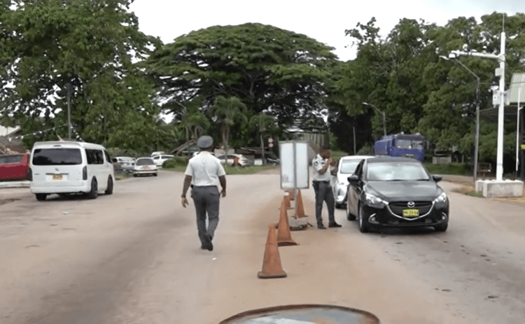 Politie controle Commewijne